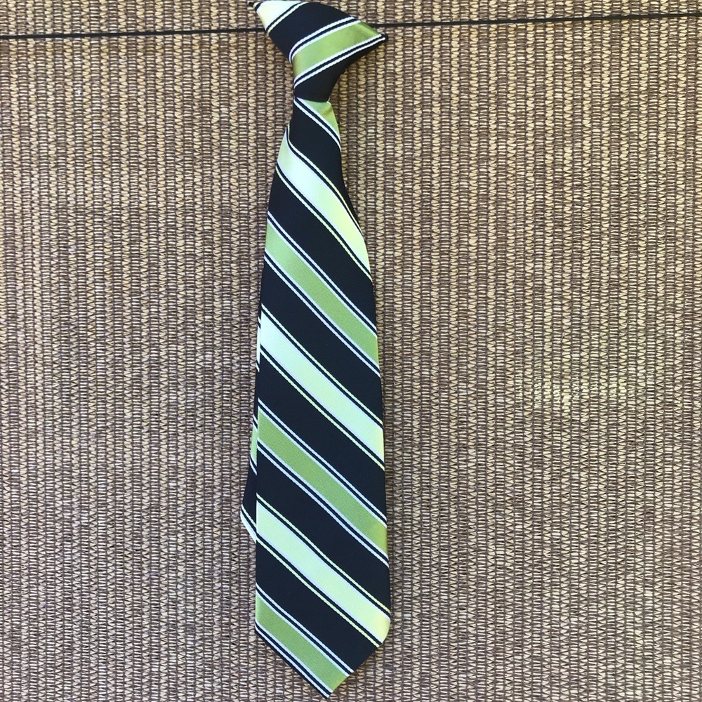 Youth clip on tie